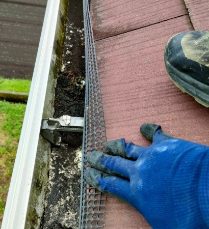 落ち葉除けネットの取り付け　現地調査